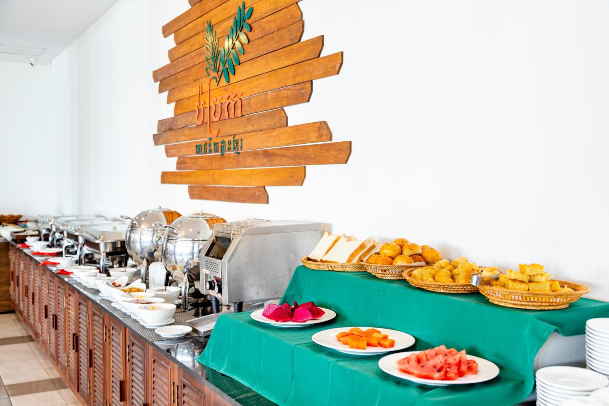 Green Amazon Residence Hotel Siem Reap Buitenkant foto