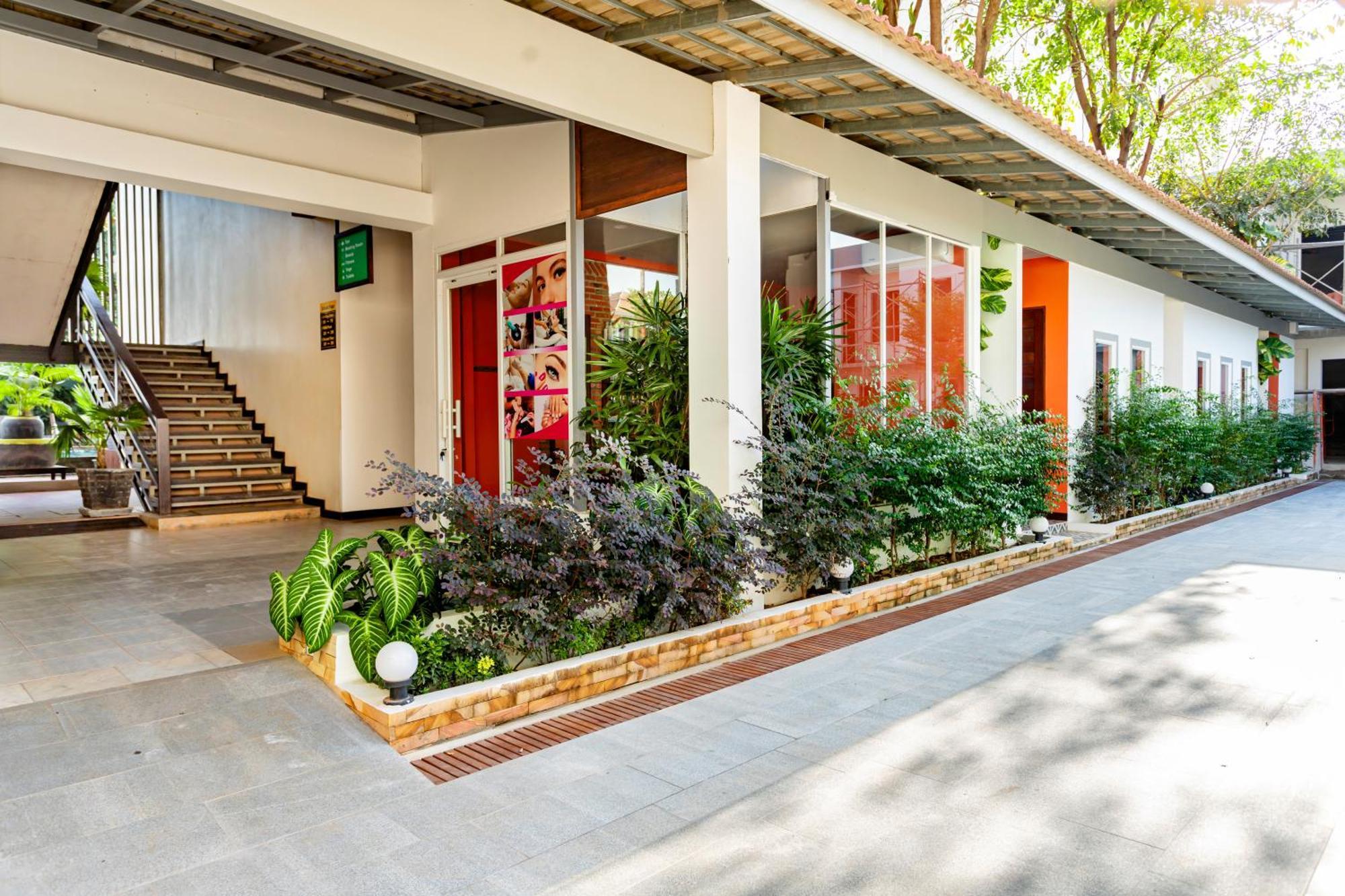 Green Amazon Residence Hotel Siem Reap Buitenkant foto