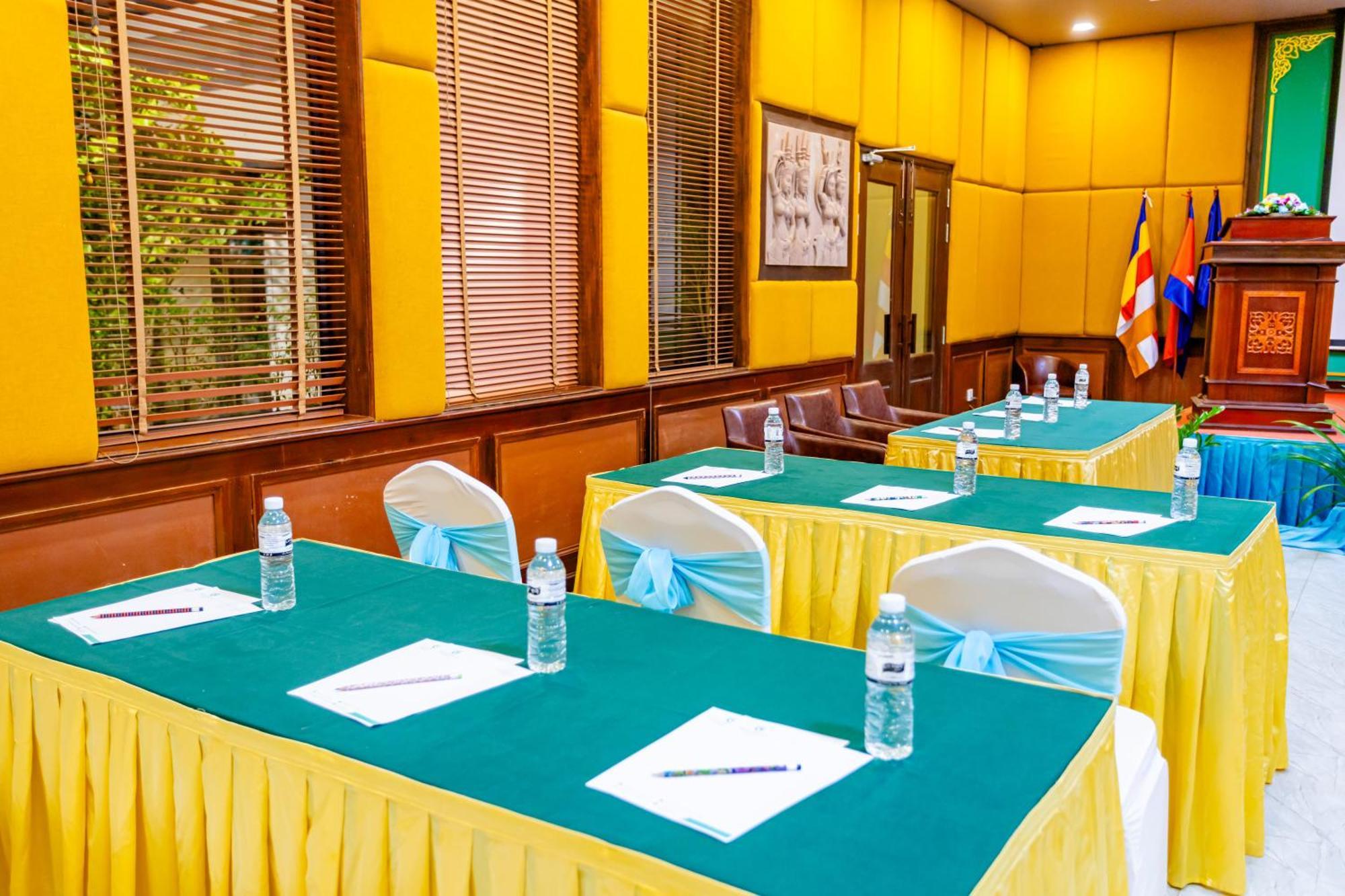 Green Amazon Residence Hotel Siem Reap Buitenkant foto