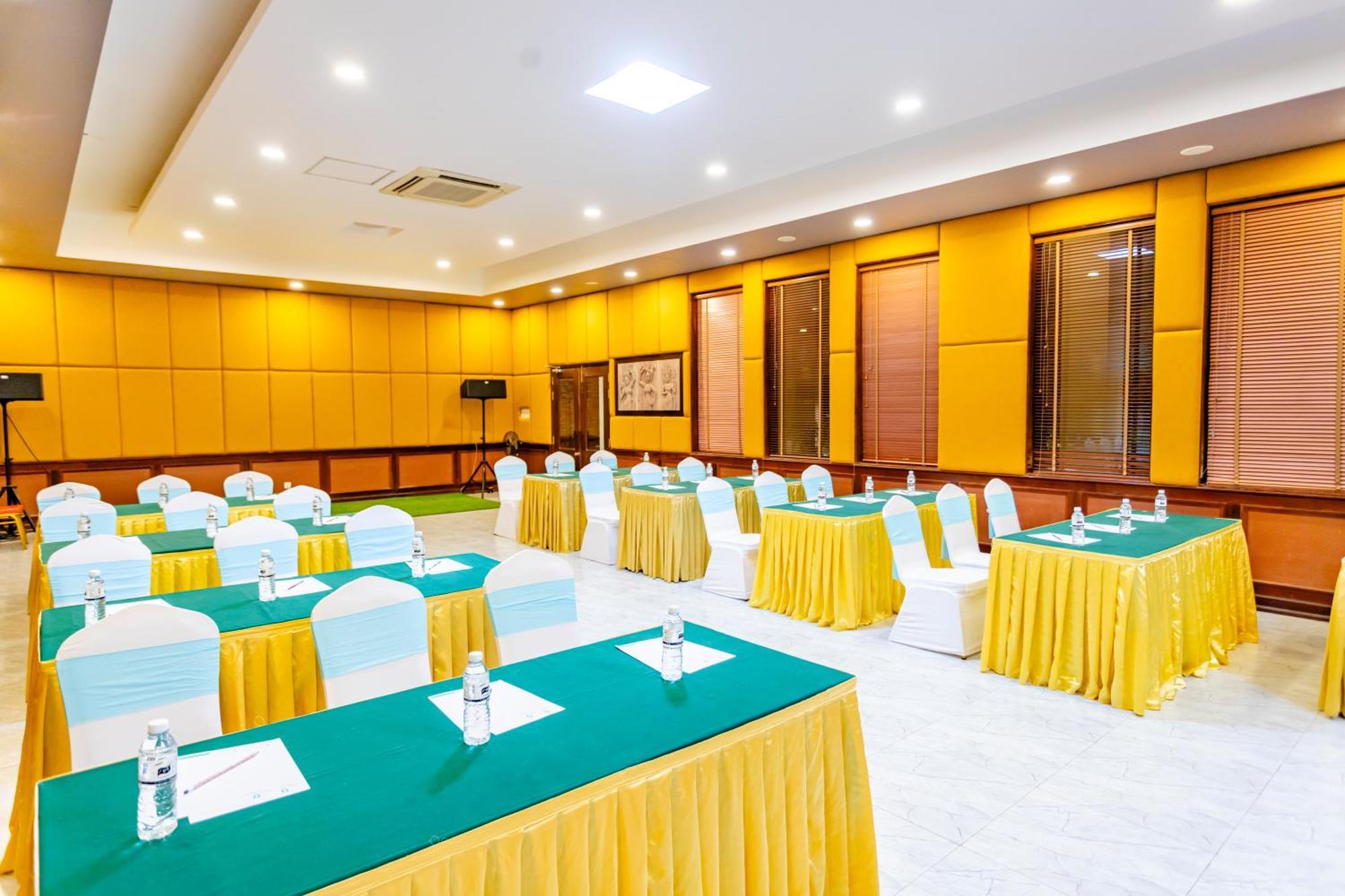 Green Amazon Residence Hotel Siem Reap Buitenkant foto